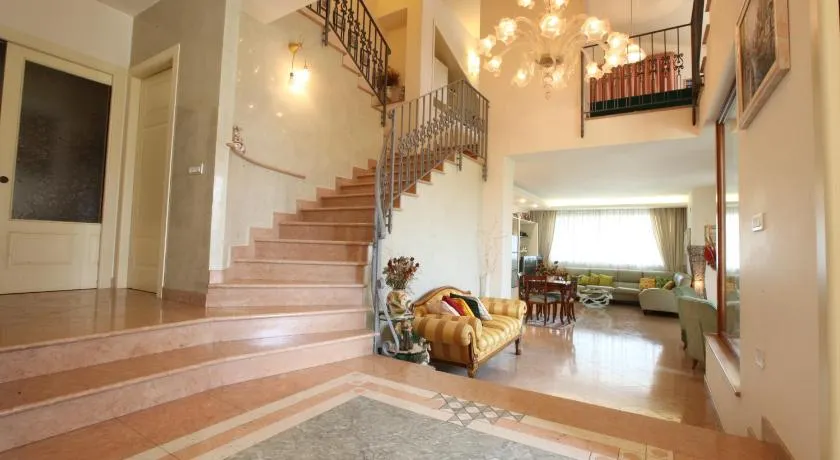 Villa Gioia Rooms - Image 1
