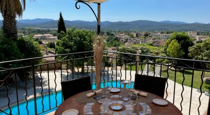 Le Château d'Argens - Image 1