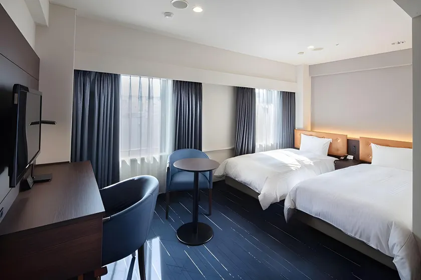 Shin Iizuka Station Hotel - Image 1