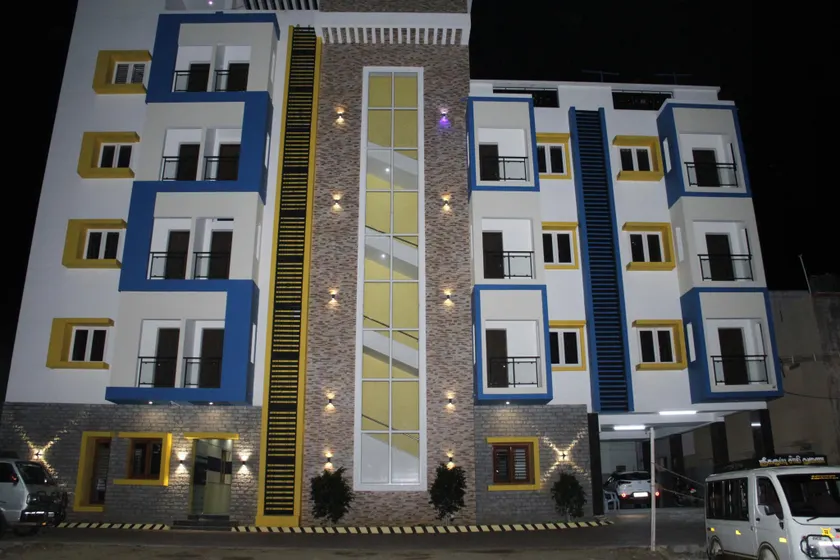 Jeyam Residency - Image 1