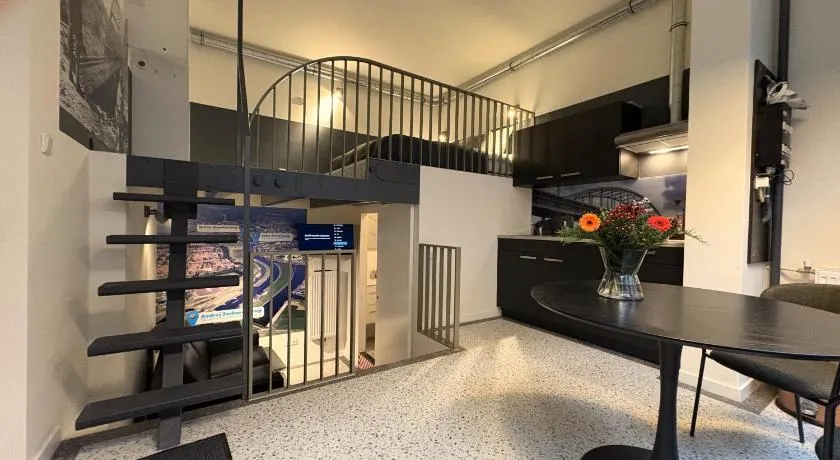 Studio 'De Brug' - Image 1