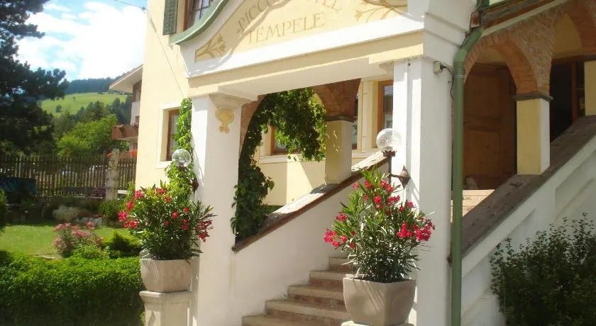 Piccolohotel Tempele Residence - Image 1