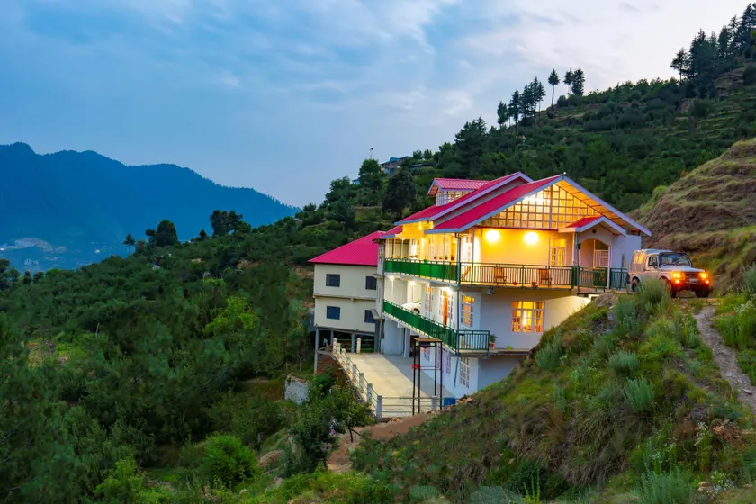 Zostel Homes Kotkhai, Shimla - Image 1
