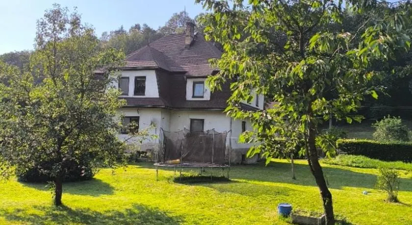 Apartmán v rodinném domě - Image 1