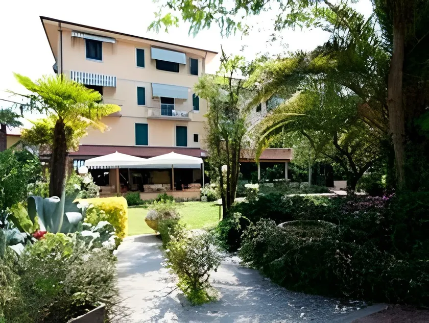 Hotel Gemma Del Mare - Image 1
