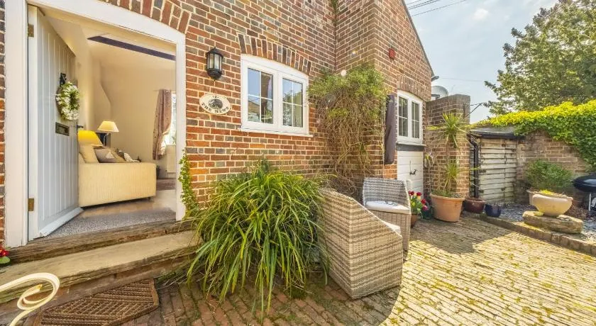The Mews - Image 1