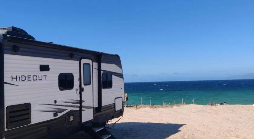 Beachfront Camper, Bahia Turquesa BCS - Image 1