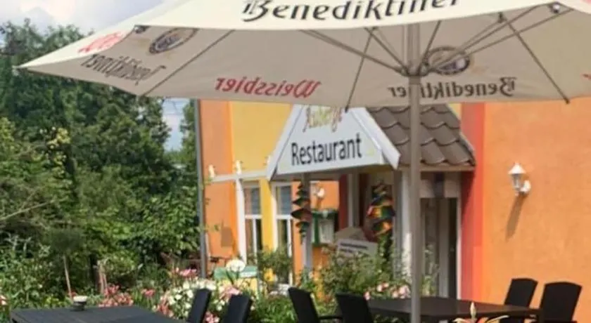 Hotel Auberge Restaurant - Image 1