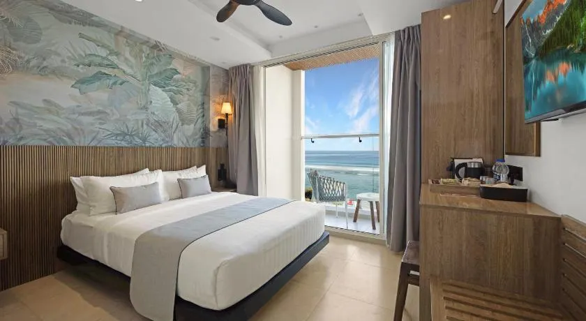 Hotel Amber Seaside - Image 1