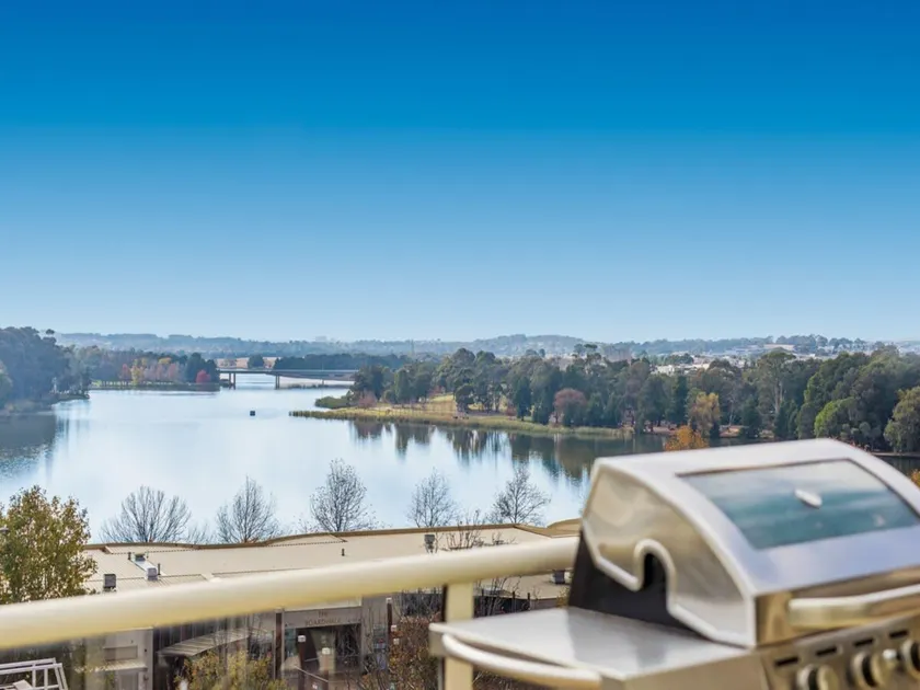 2-Bed Unit with Balcony BBQ & Stunning Lake Views - Image 1