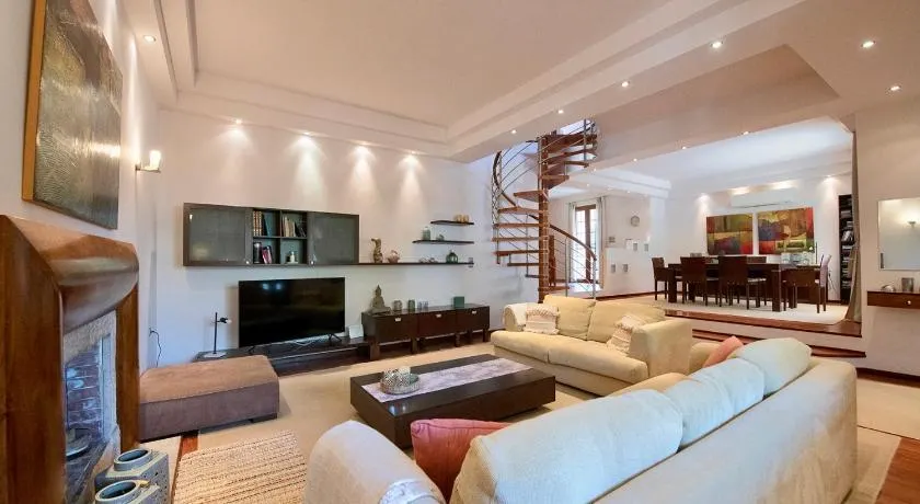 Anthemis Luxury Villa - Image 1