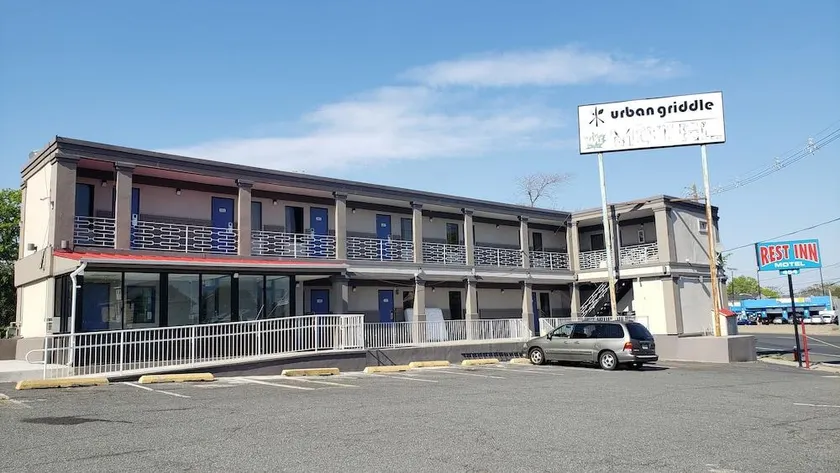GG Rest-Inn - Image 1