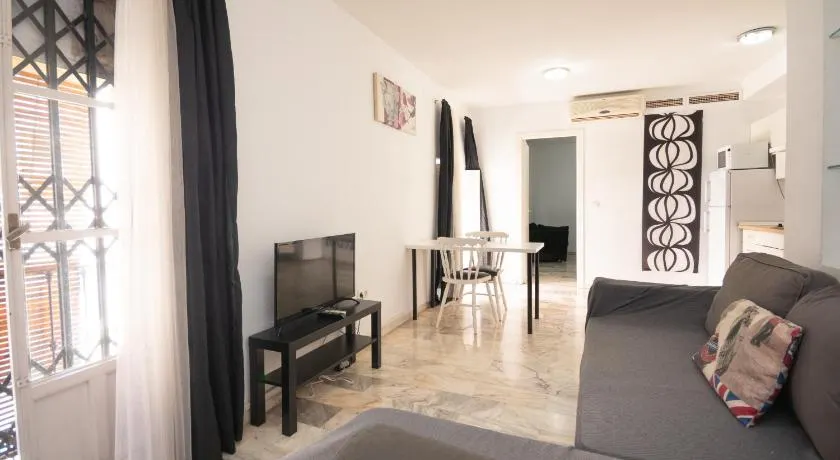 Apartamentos Arc House - Image 1