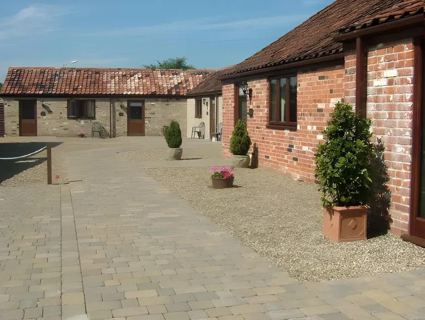 The Courtyard, Laurel Farm - Image 1
