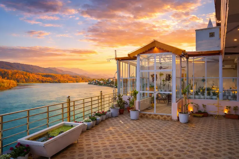 The Neeraj Ganga Divine Stay truly lives up to it - Image 1