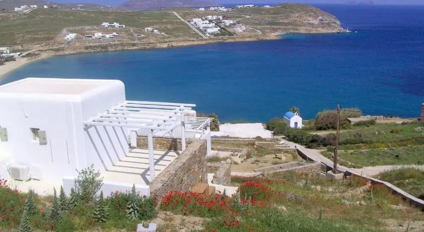 Beachfront Villa Amazing Views Mykonos - Image 1