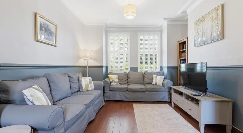 Beautiful Haxby Cottage - Close to Historic York - Pass the Keys - Image 1
