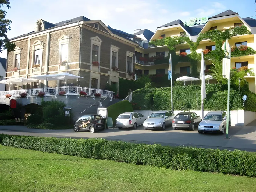 Hotel St. Stephanus - Image 1