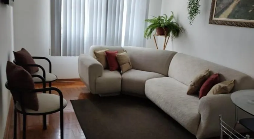 Apartamento 2 dormitórios, wifi, ponta da praia, predio em frente ao mar - Santos - Image 1