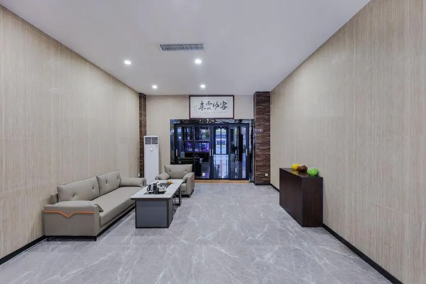 Dongguan Langyue Hotel (Dalang New Century Changsheng Plaza) - Image 1