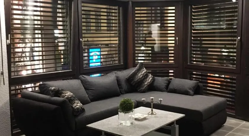 Downtown Apartments Center - Image 1