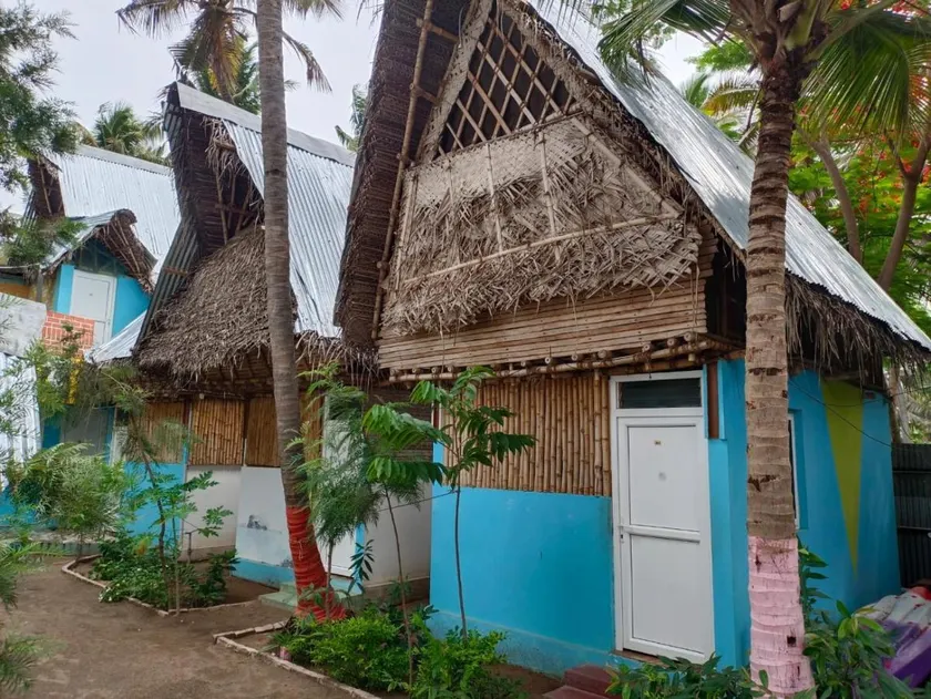 Saikani Beach Resort & Restaurant - Image 1