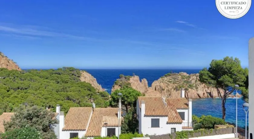 CALA NOSTRA -ROCA ROSA-Reihenhaus mit Meerblick und Pool-Tamariu - Image 1