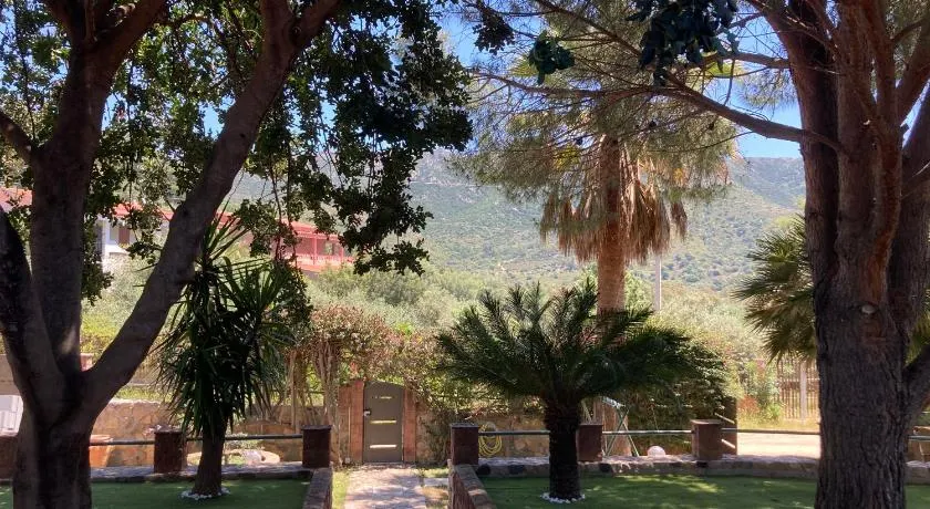 Villa 'Lidia Vicino al Mare' mit Bergblick, Garten und Klimaanlage - Image 1