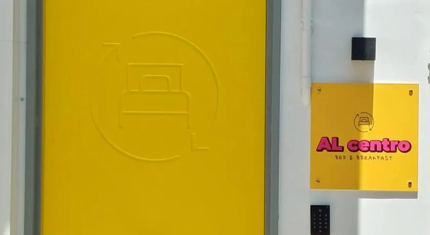 AL centro - Image 1