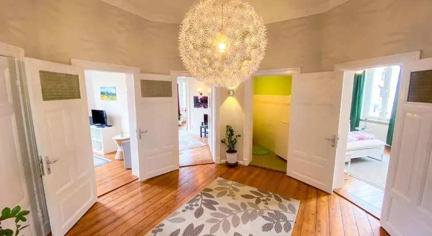 VILLA HanseART Lübeck - Privatzimmer in zentraler Lage - Image 1