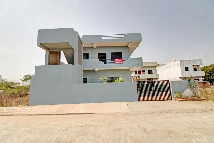 Hotel O Rahul Service Apartment - Image 1