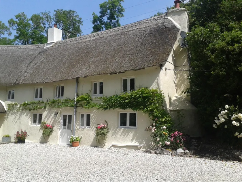 Amberley Cottage - Image 1