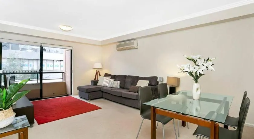 BAR09- 1 bedroom unit In Heart of Cremorne - Image 1