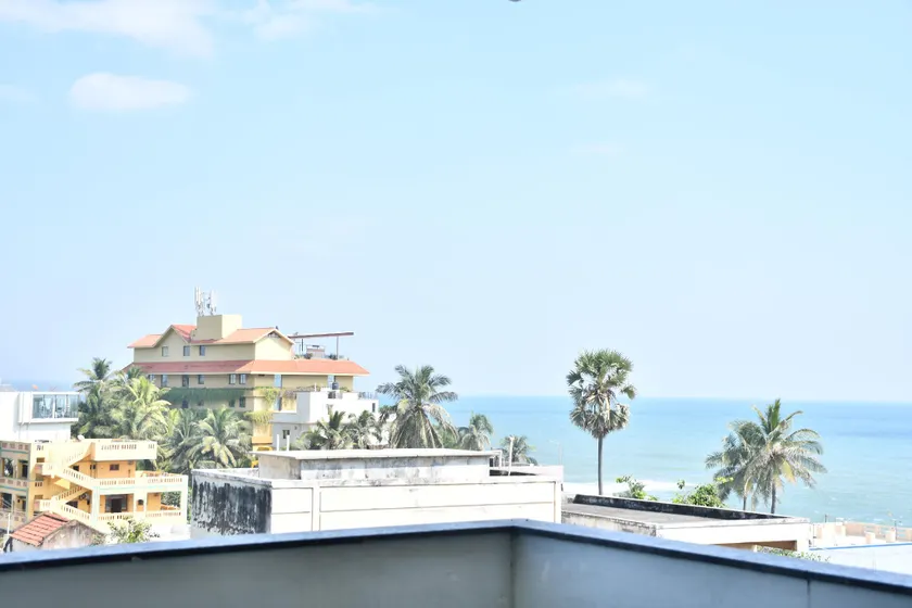 Elegant Beach View Flat , Bheemili - Image 1