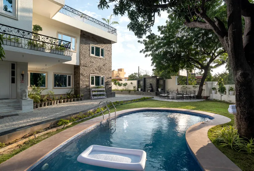 1 Amiras Luxury Villas By HST Hospitality - Image 1