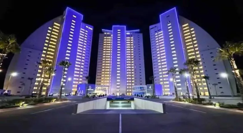 Encantame Towers Viento 304 - Image 1