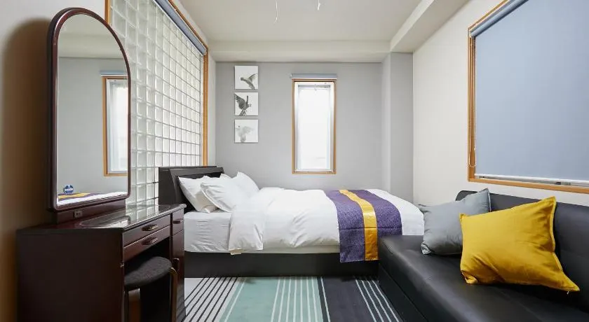 22-Sweet Dreams House in JR Okubo Station 5 min - Image 1