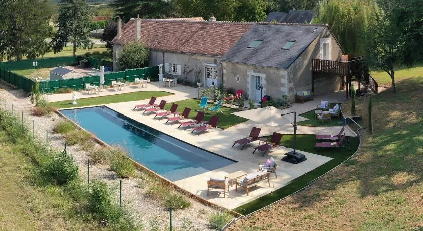 Sans Souci Bed and Breakfast with Luxe Heated Pool - Image 1