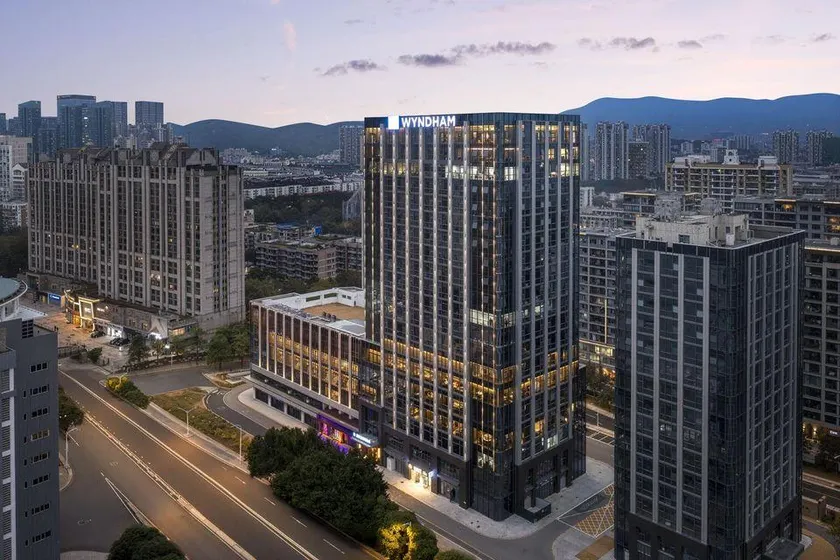 Fuzhou Guohui Wyndham Hotel (Three Lanes And Seven Alleys) - Image 1