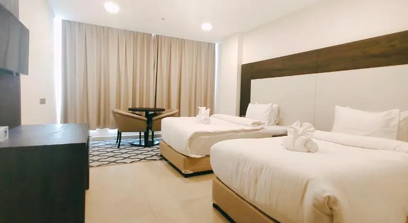 Manazil Aldar Hotel - Image 1