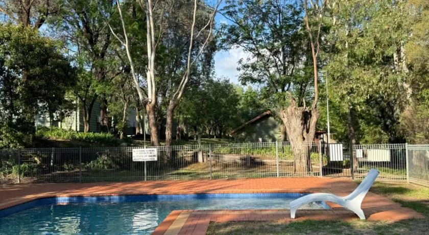 Corowa Caravan Park on the Murray River - Image 1