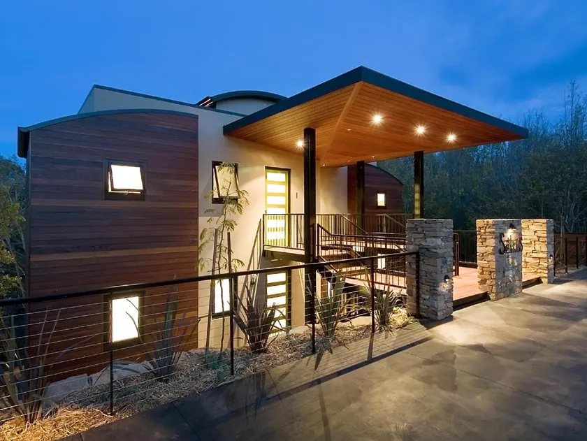 Saltus Luxury Accommodation - Image 1