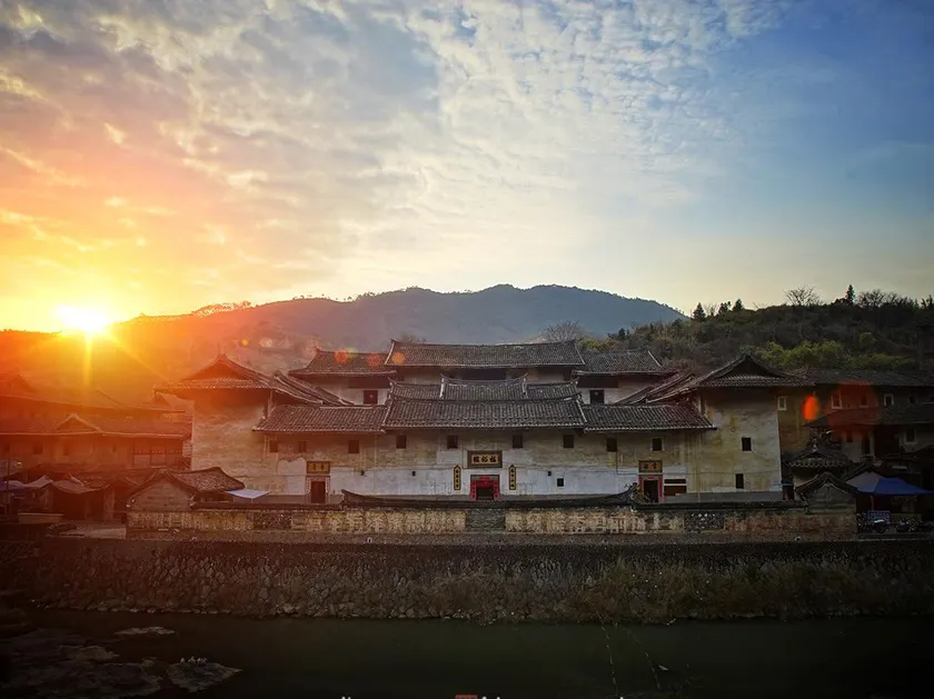 Tulou Fuyulou Changdi Inn - Image 1