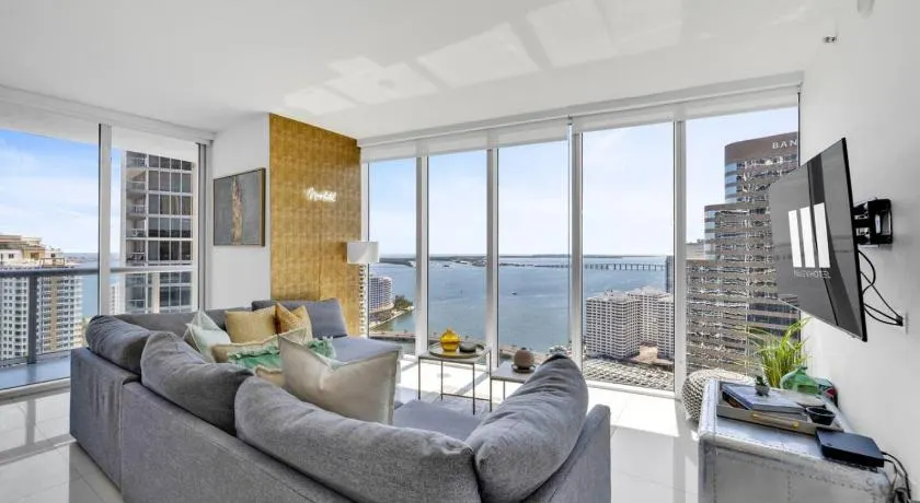 Iconic W Residence Brickell Miami | Massive Amenities Hub - Image 1