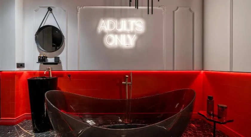 L'Amour Suite - romantic getaway - Image 1