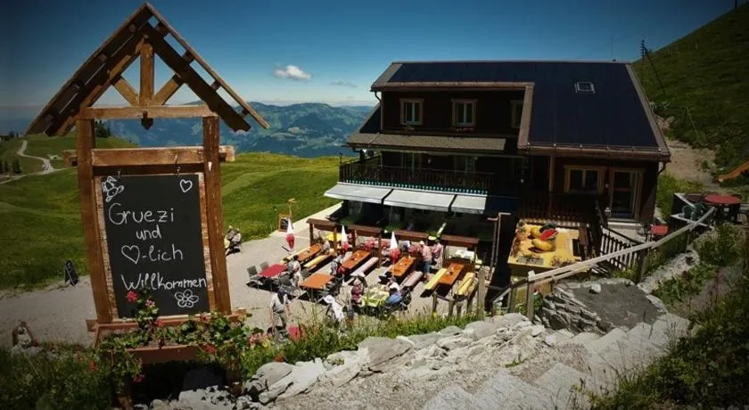 Klewenalp Ausflugs-Ski-Pistenhotel Klewenstock - Image 1