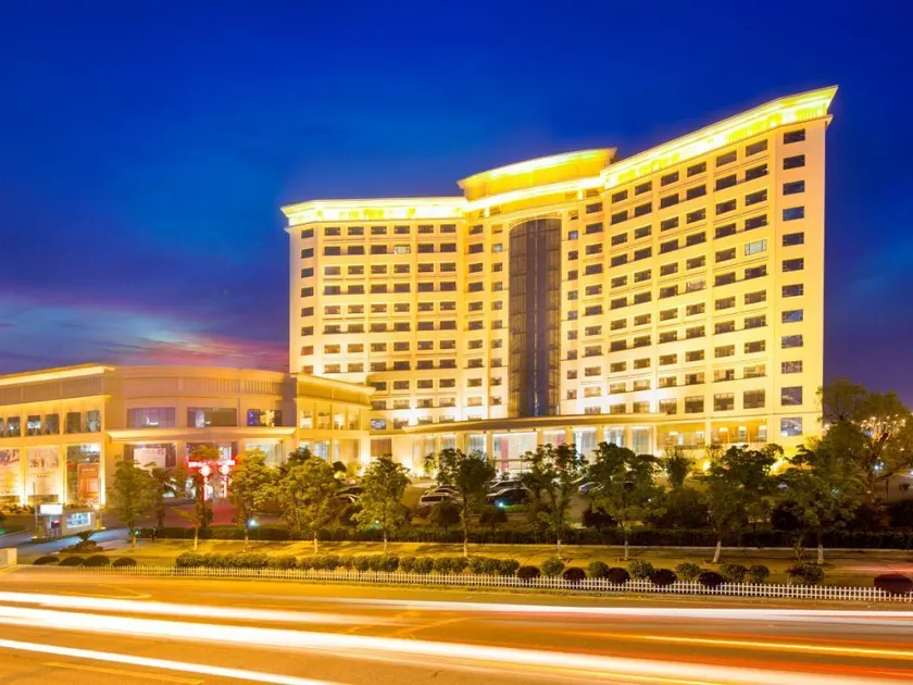 The Grand Plaza Hotel - Image 1
