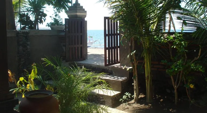 Bulih Beach Bungalows - Image 1