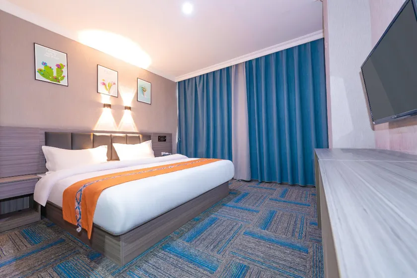 Hongheng Holiday Hotel (Guilin North Railway Station Branch) - Image 1