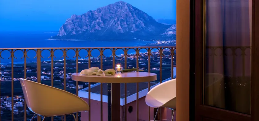 Hotel Parco degli Aromi - Image 1